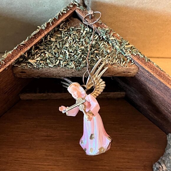 Vintage Norcrest Christmas Nativity Set Hand Painted Paper Maché Wood Structure - Picture 9 of 9